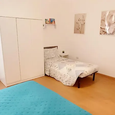 Civico 16 Apartment