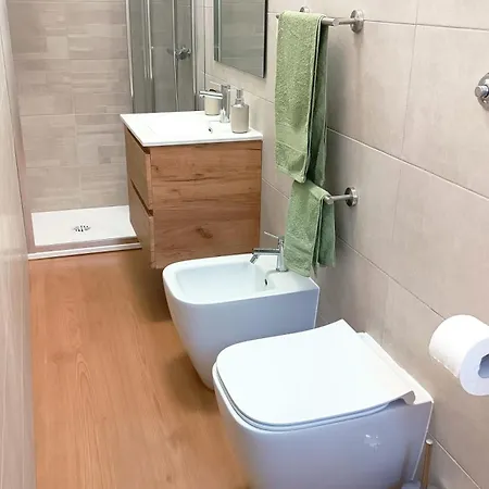 Civico 16 Apartment *